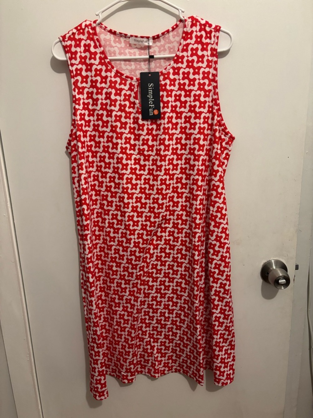 Simple Red and White Sleeveless Geometric Midi Dress